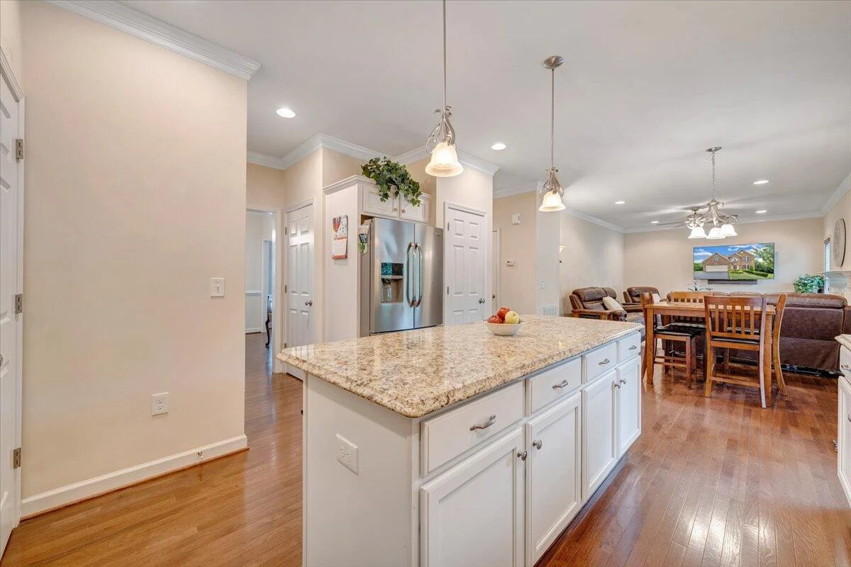 1425 Penley BLVD - Photo 18