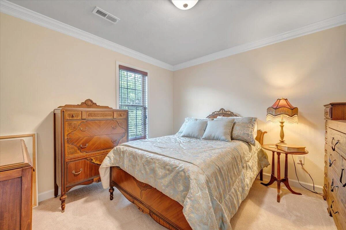 1425 Penley BLVD - Photo 28