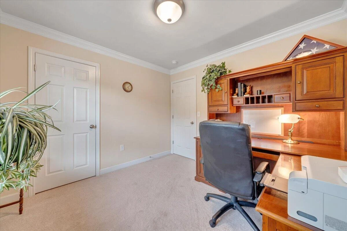 1425 Penley BLVD - Photo 31