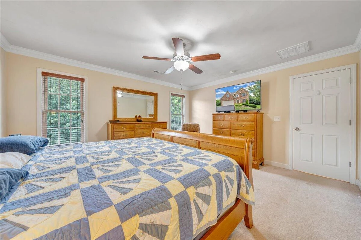 1425 Penley BLVD - Photo 34