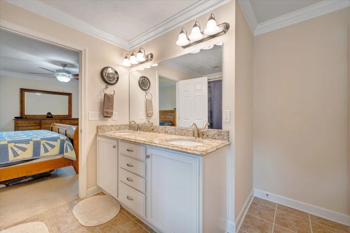 1425 Penley BLVD - Photo 36