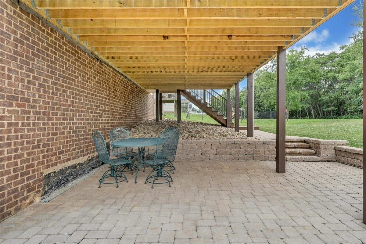 1425 Penley BLVD - Photo 44