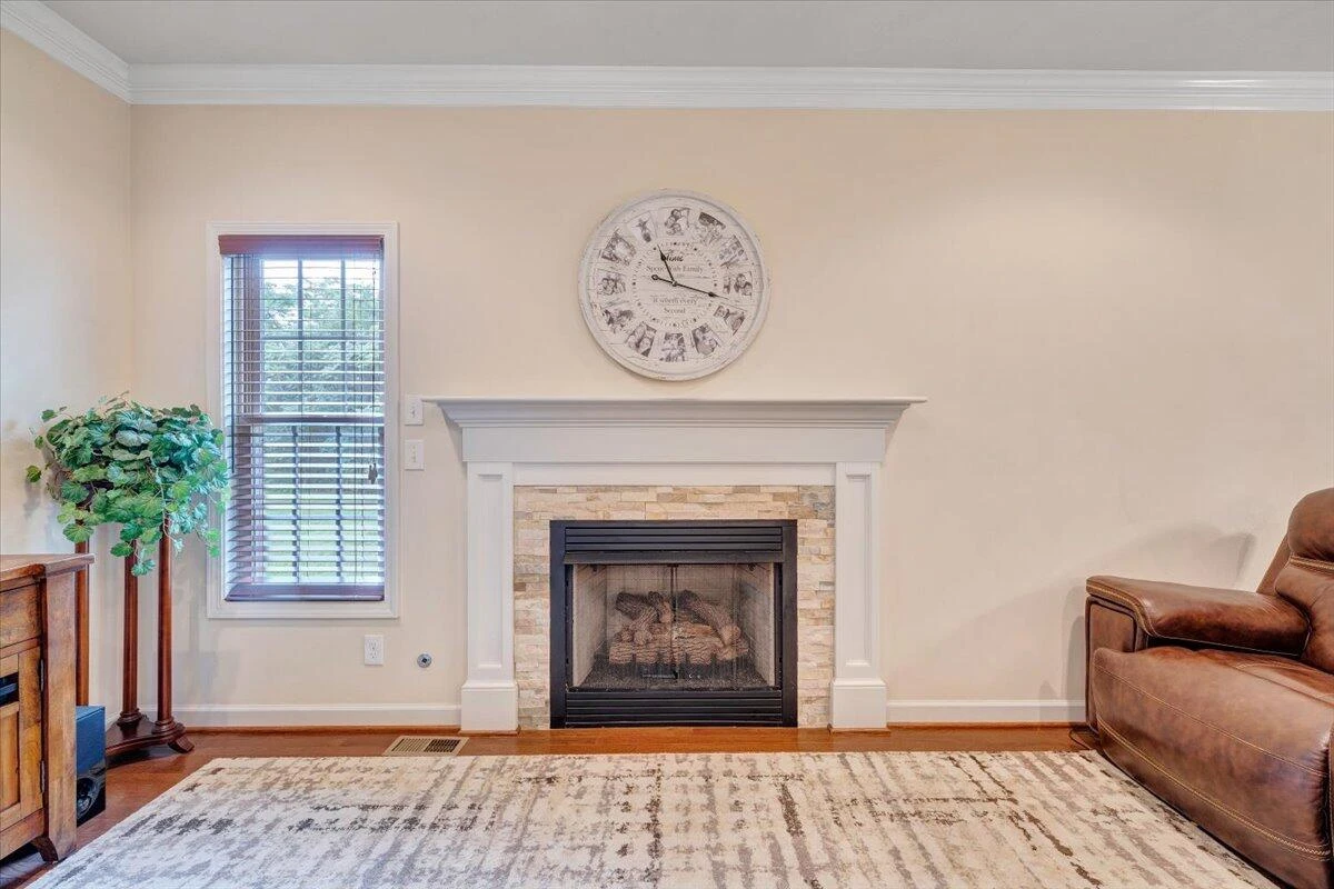 1425 Penley BLVD - Photo 11