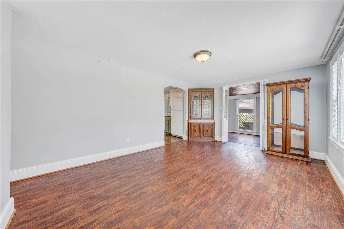 130 East ST - Photo 10
