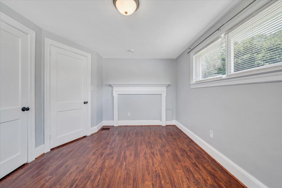 130 East ST - Photo 19