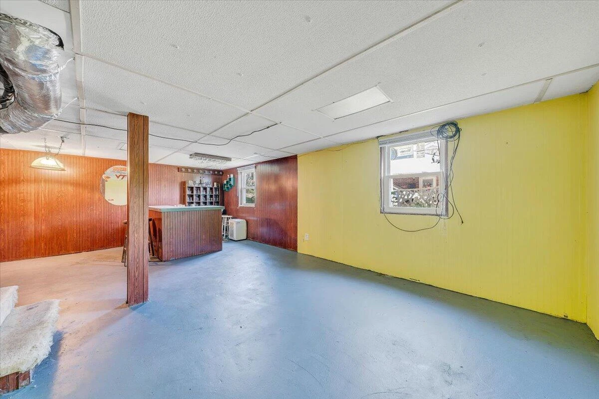 130 East ST - Photo 24