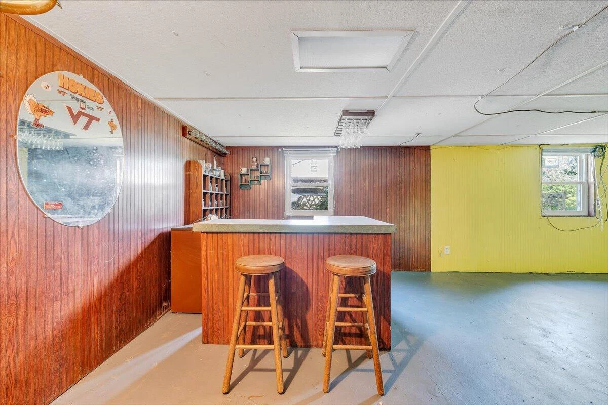 130 East ST - Photo 25