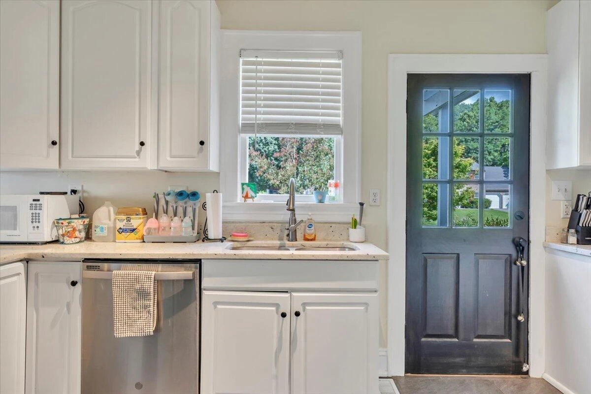 5877 Buckland Mill RD - Photo 12