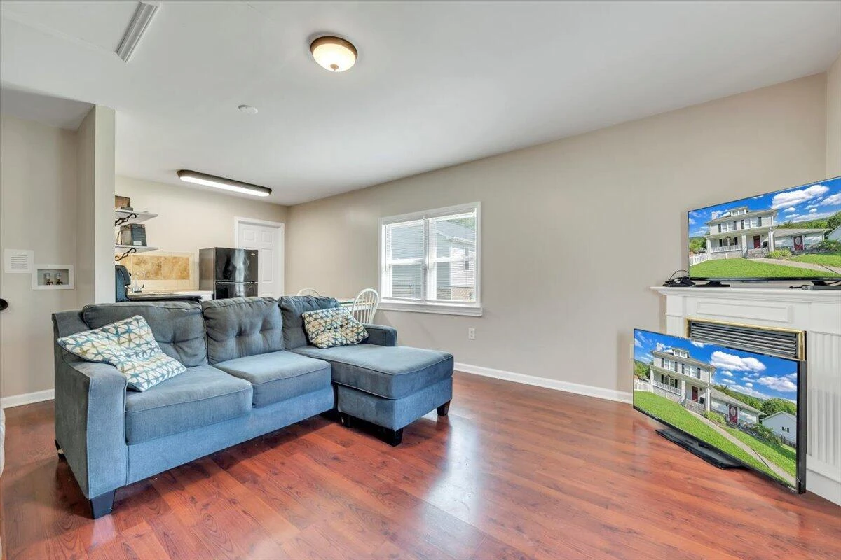 5877 Buckland Mill RD - Photo 18