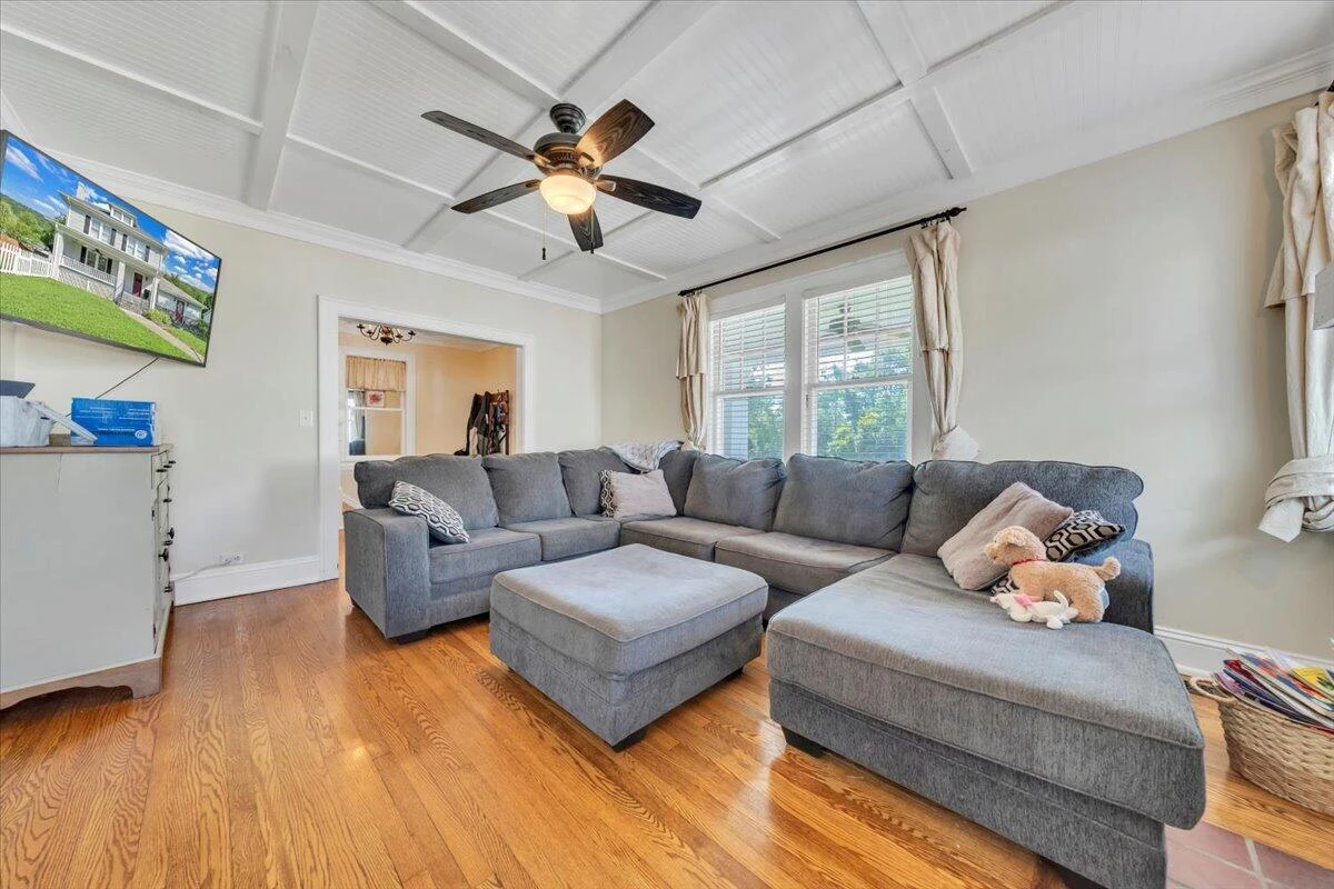 5877 Buckland Mill RD - Photo 6