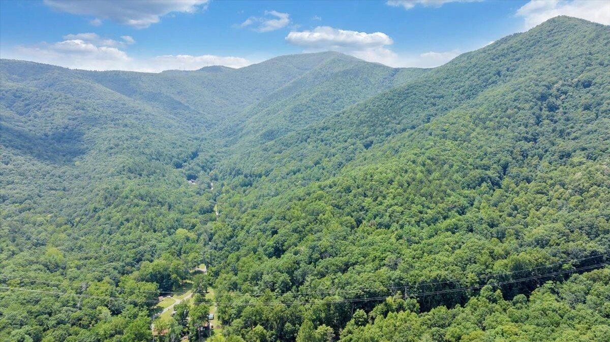  - Photo 15