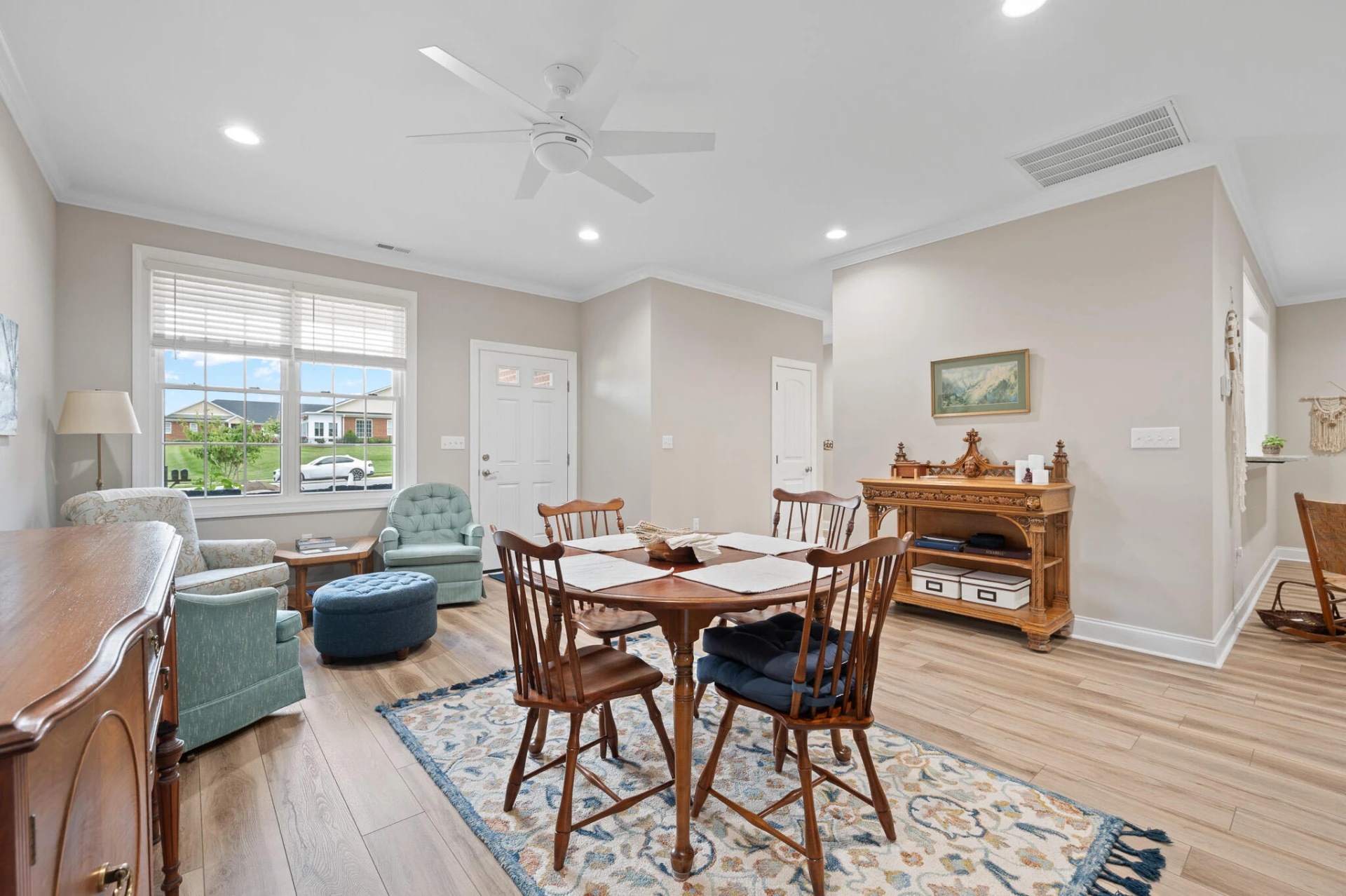 131 Villa Oak CIR - Photo 14