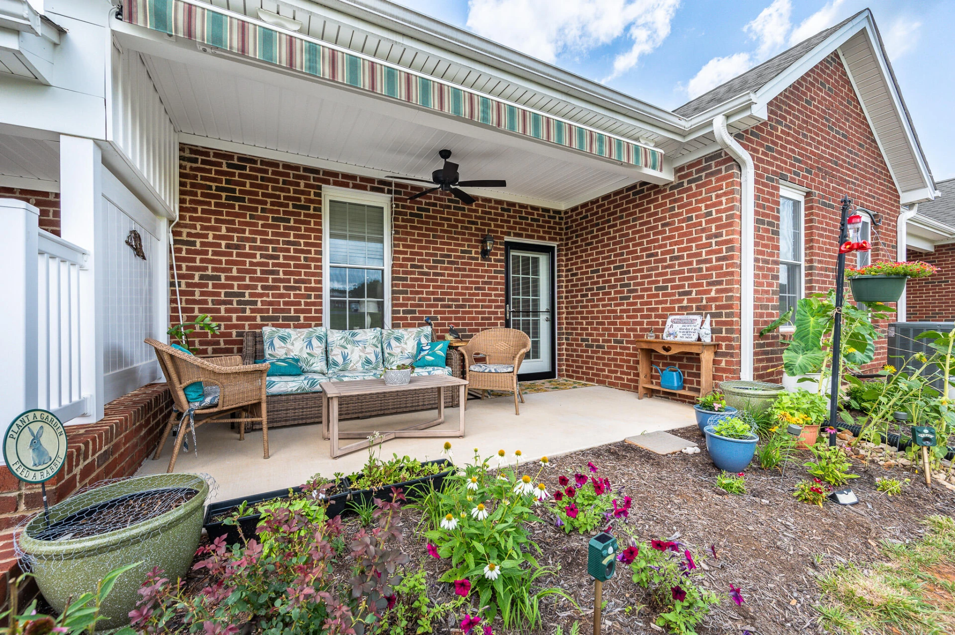 131 Villa Oak CIR - Photo 42