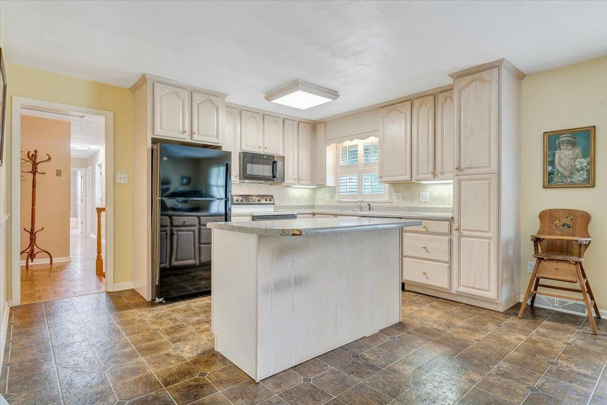 5377 Luwana DR - Photo 13
