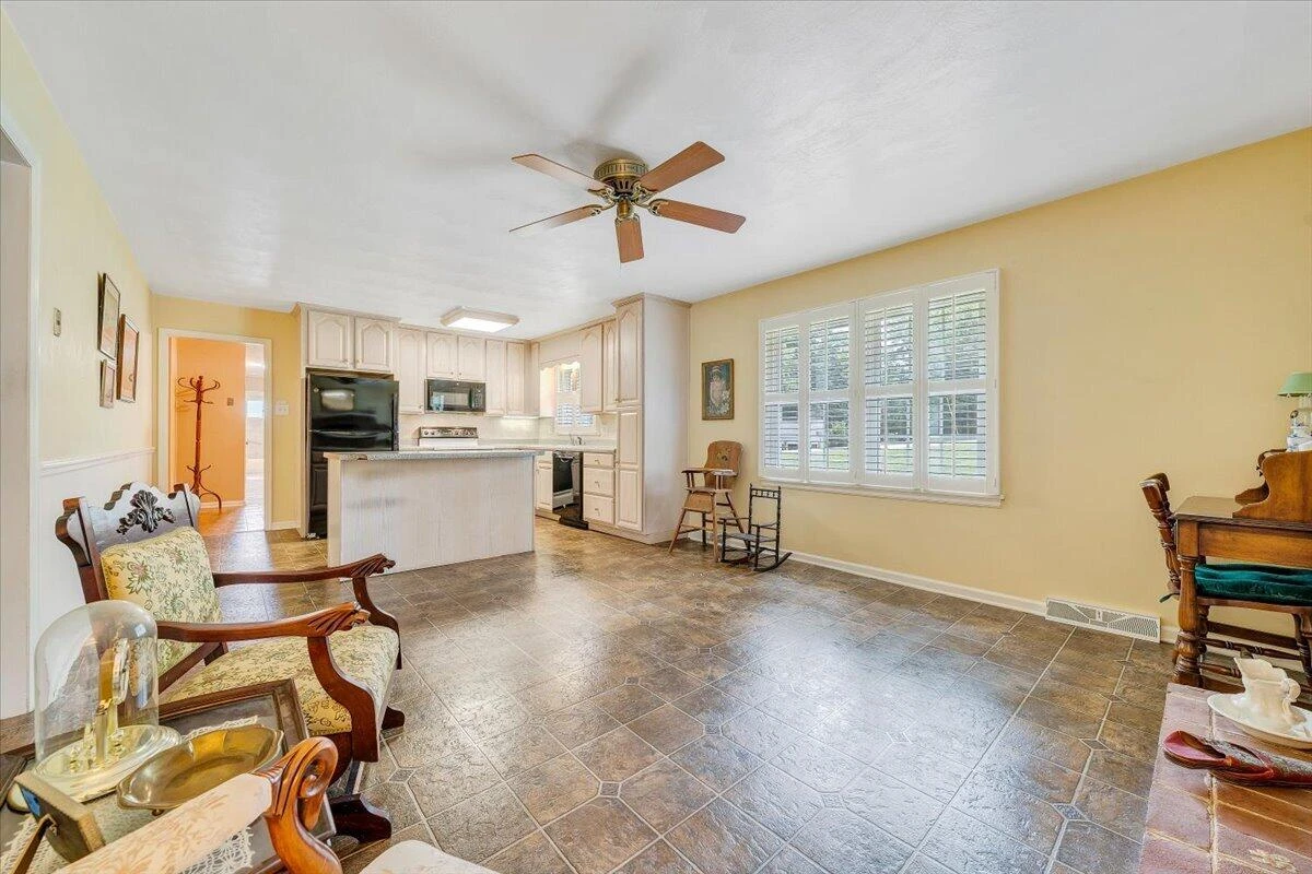 5377 Luwana DR - Photo 16