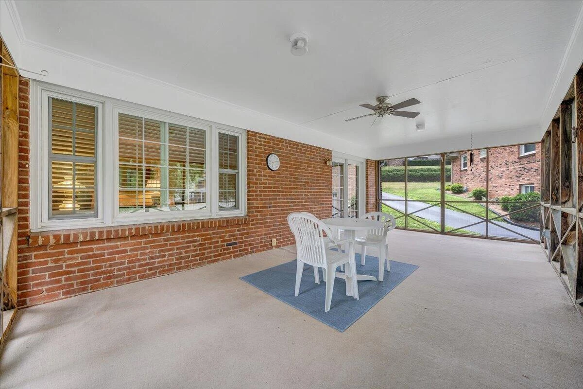 5377 Luwana DR - Photo 35