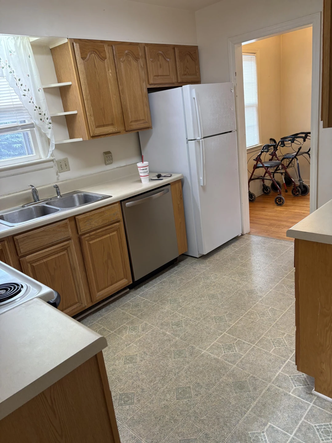 4908 Rutgers ST NW - Photo 4