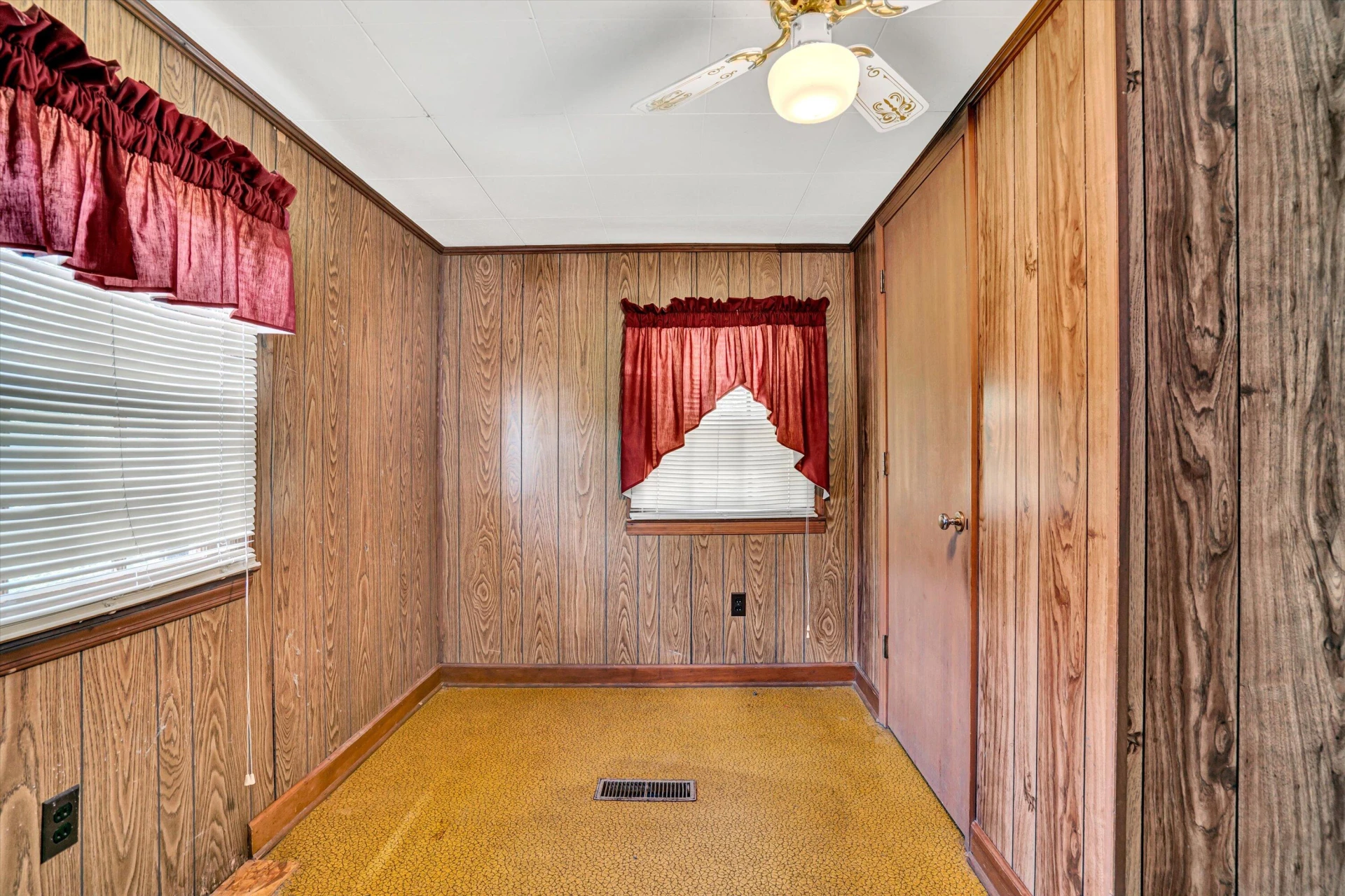 20 CORAL LN - Photo 16