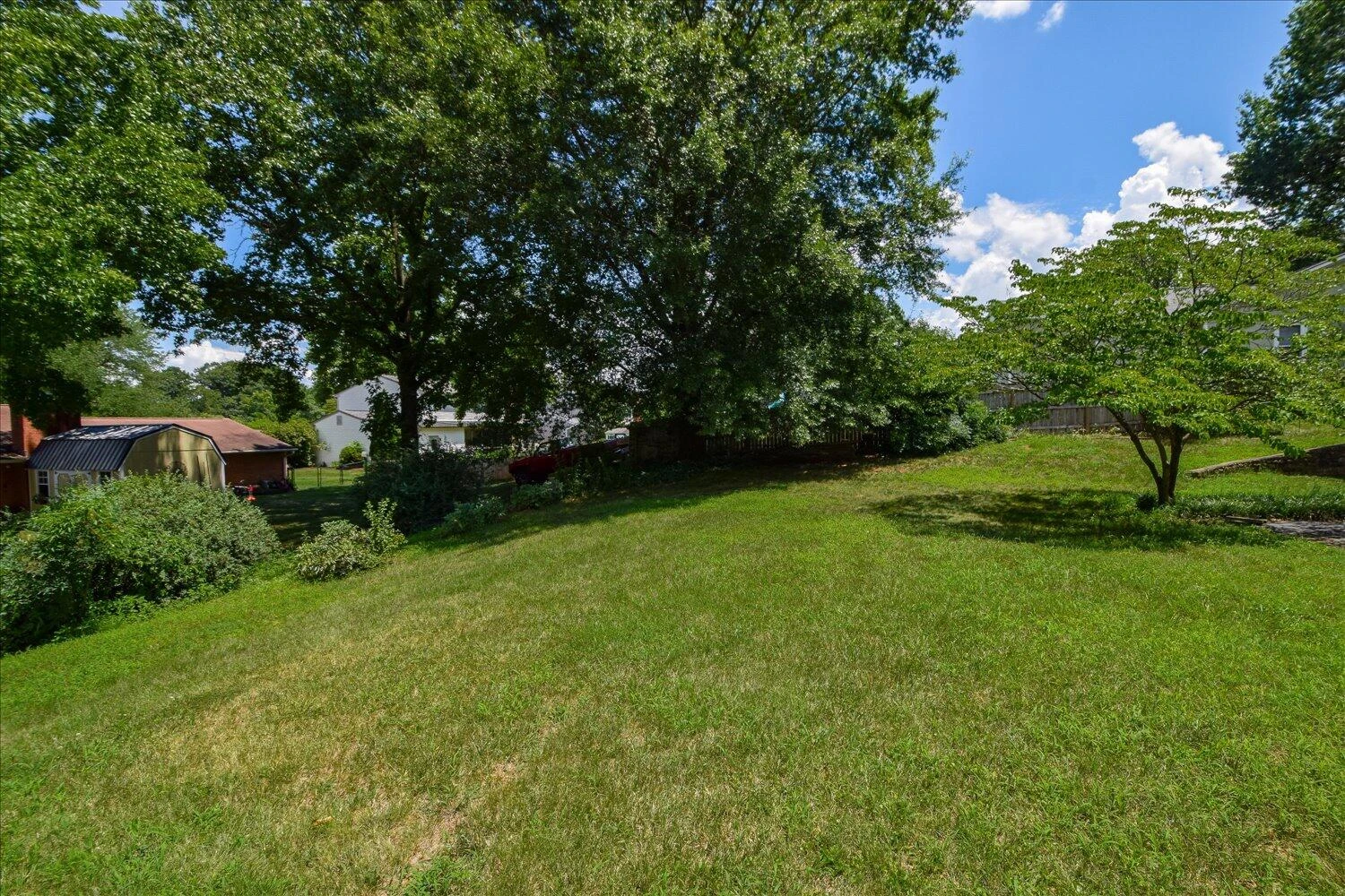 1912 Stone Mill DR - Photo 33