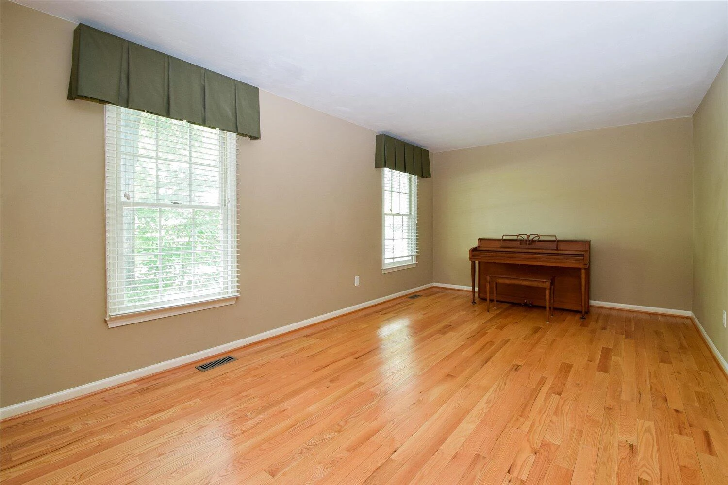 1912 Stone Mill DR - Photo 9