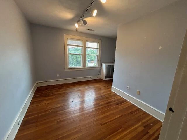 1405 Grandin RD SW - Photo 29