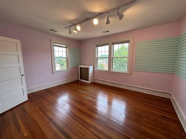 1405 Grandin RD SW - Photo 32