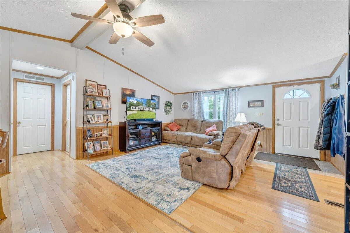 963 Magnolia LN - Photo 12