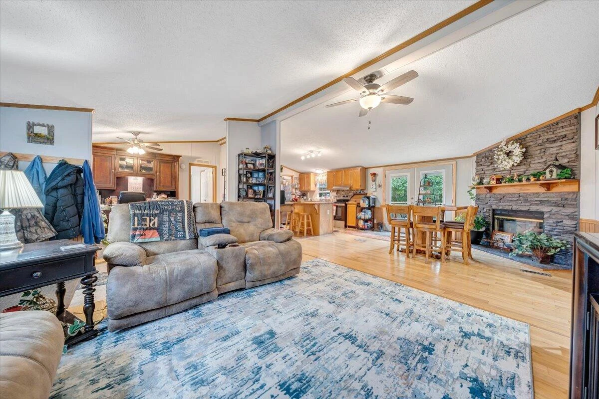 963 Magnolia LN - Photo 13