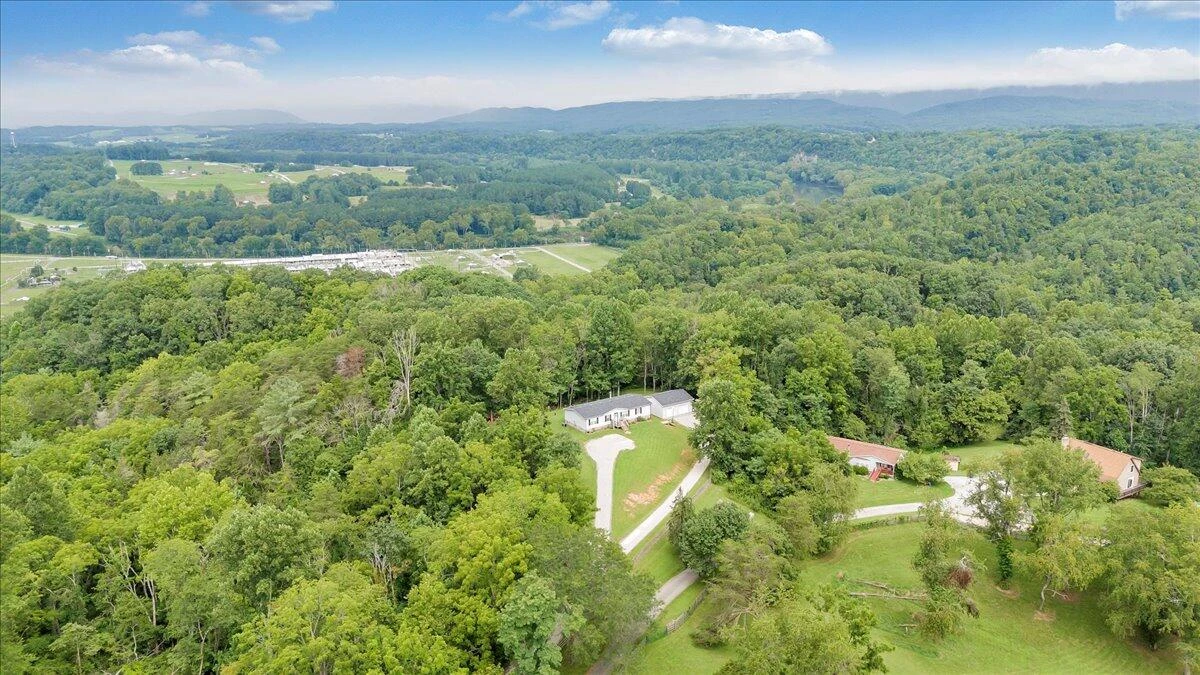 963 Magnolia LN - Photo 9