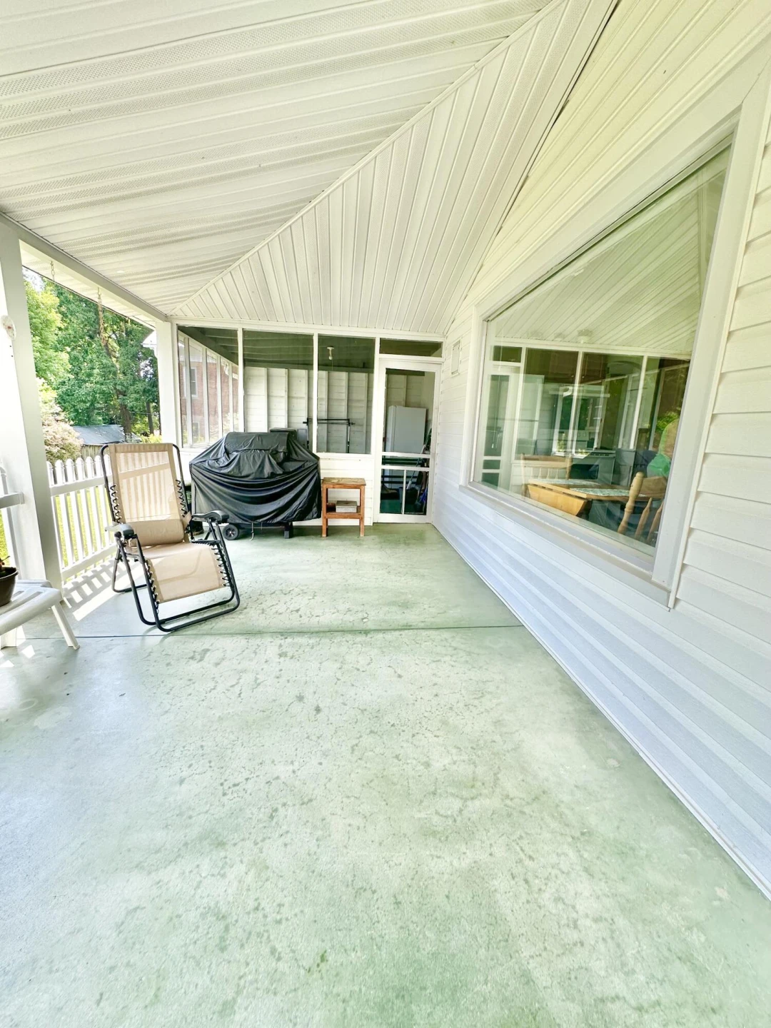 932 McCormick BLVD - Photo 11