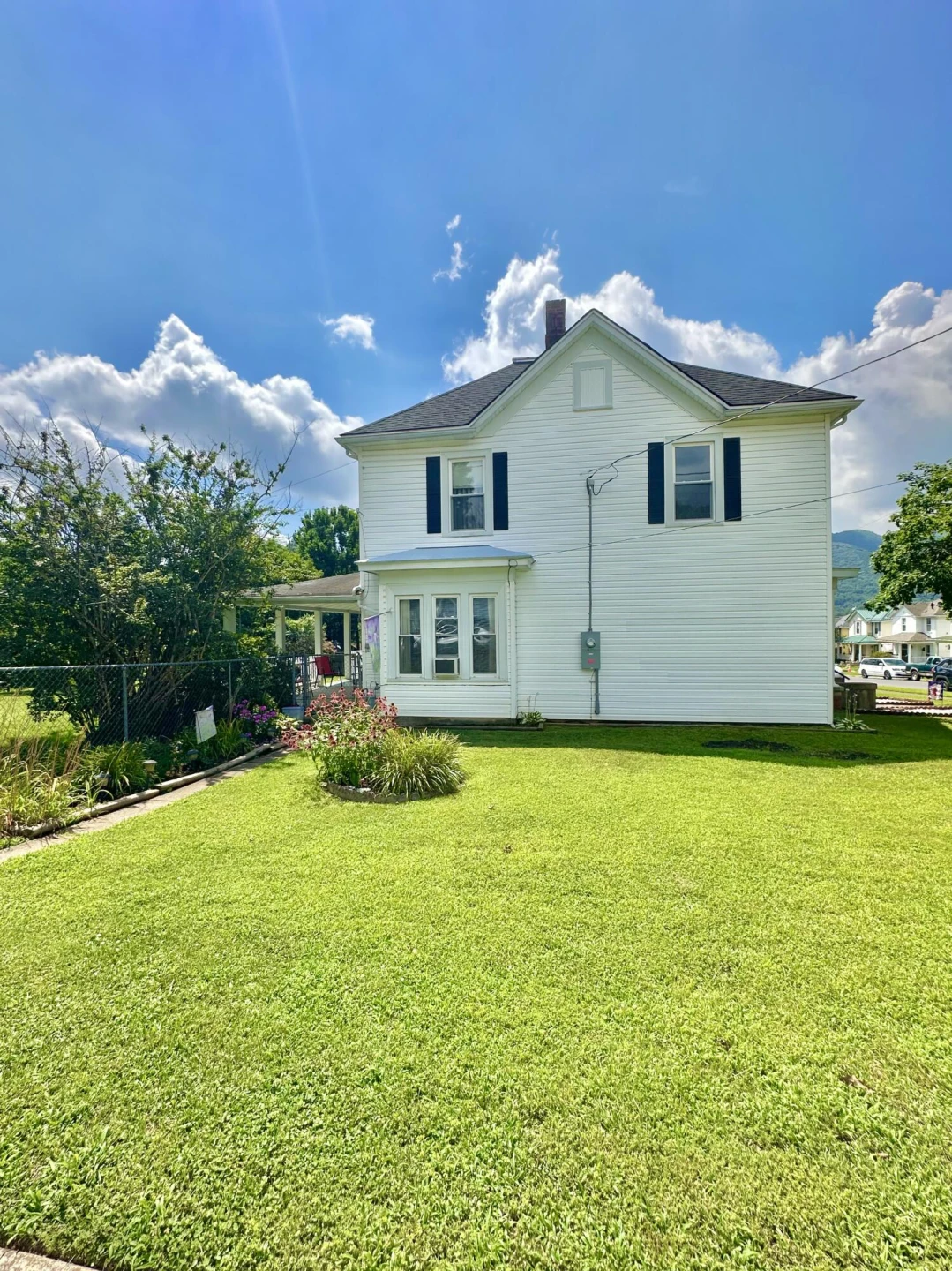 932 McCormick BLVD - Photo 12