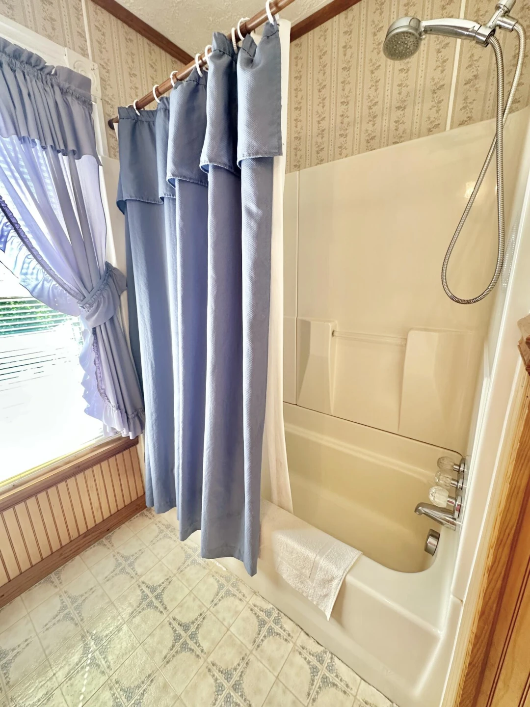932 McCormick BLVD - Photo 59