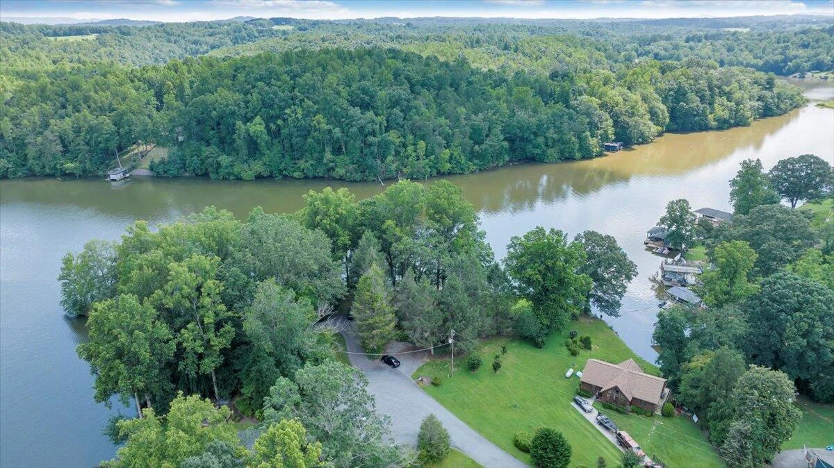 112 Crescent LN - Photo 83