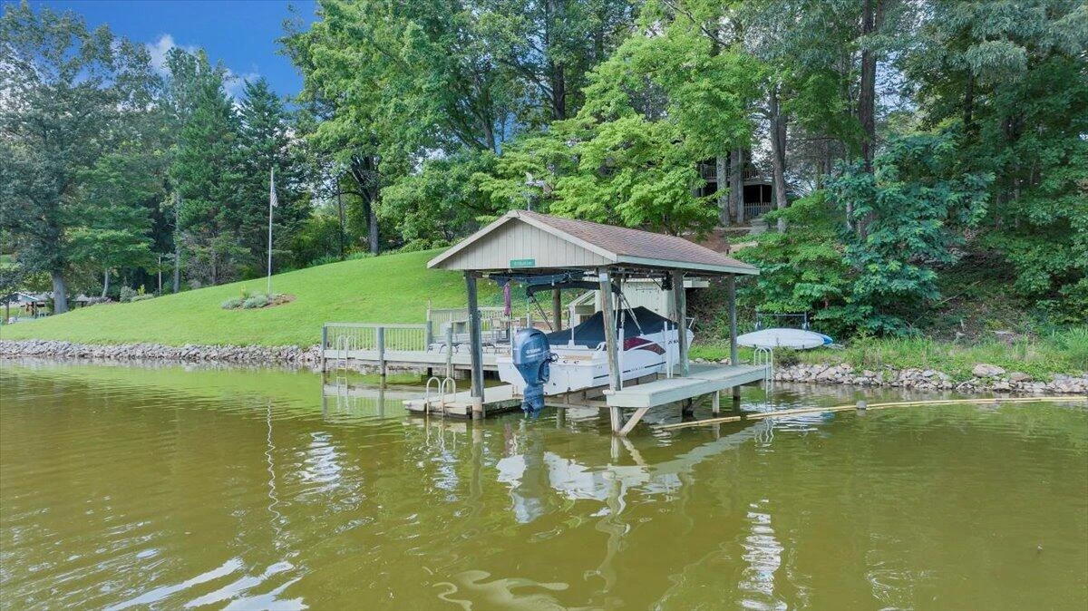 112 Crescent LN - Photo 94