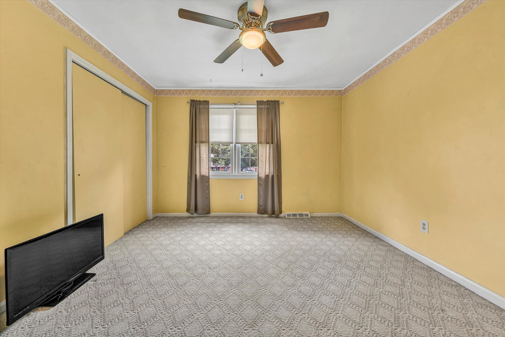 3936 Skylark CIR - Photo 31