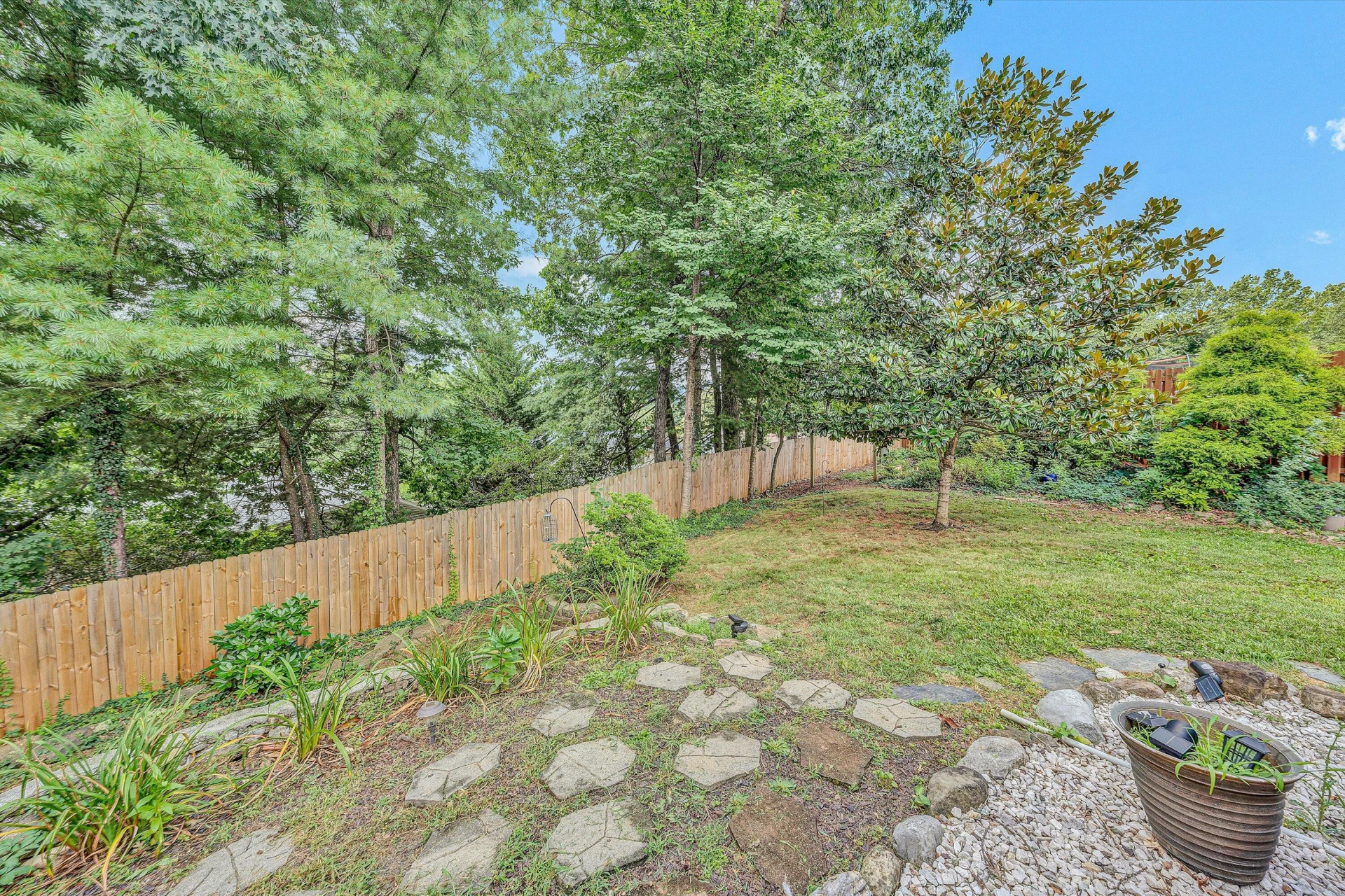 3936 Skylark CIR - Photo 43