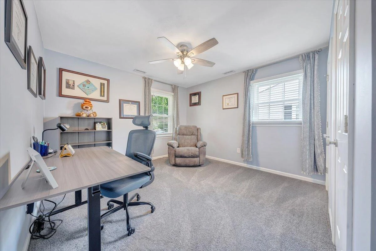 1905 Queensmill DR - Photo 37