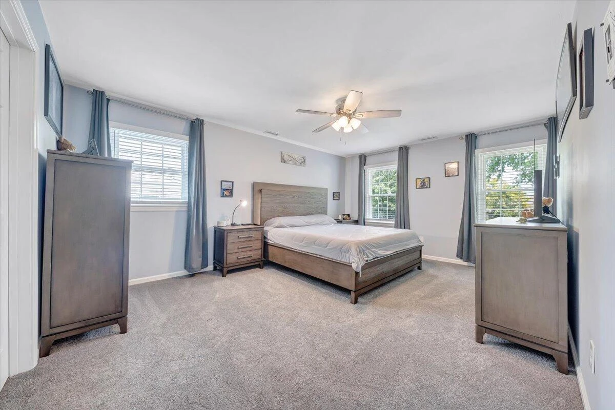 1905 Queensmill DR - Photo 38