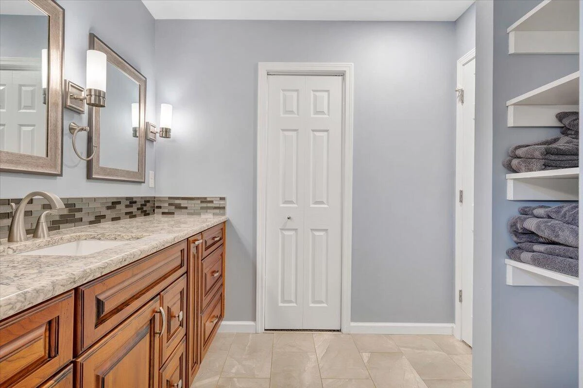 1905 Queensmill DR - Photo 43