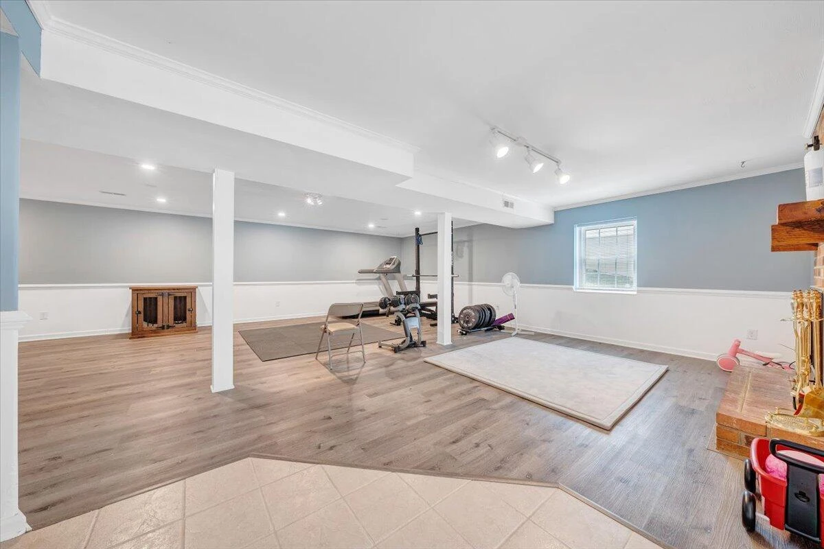 1905 Queensmill DR - Photo 48