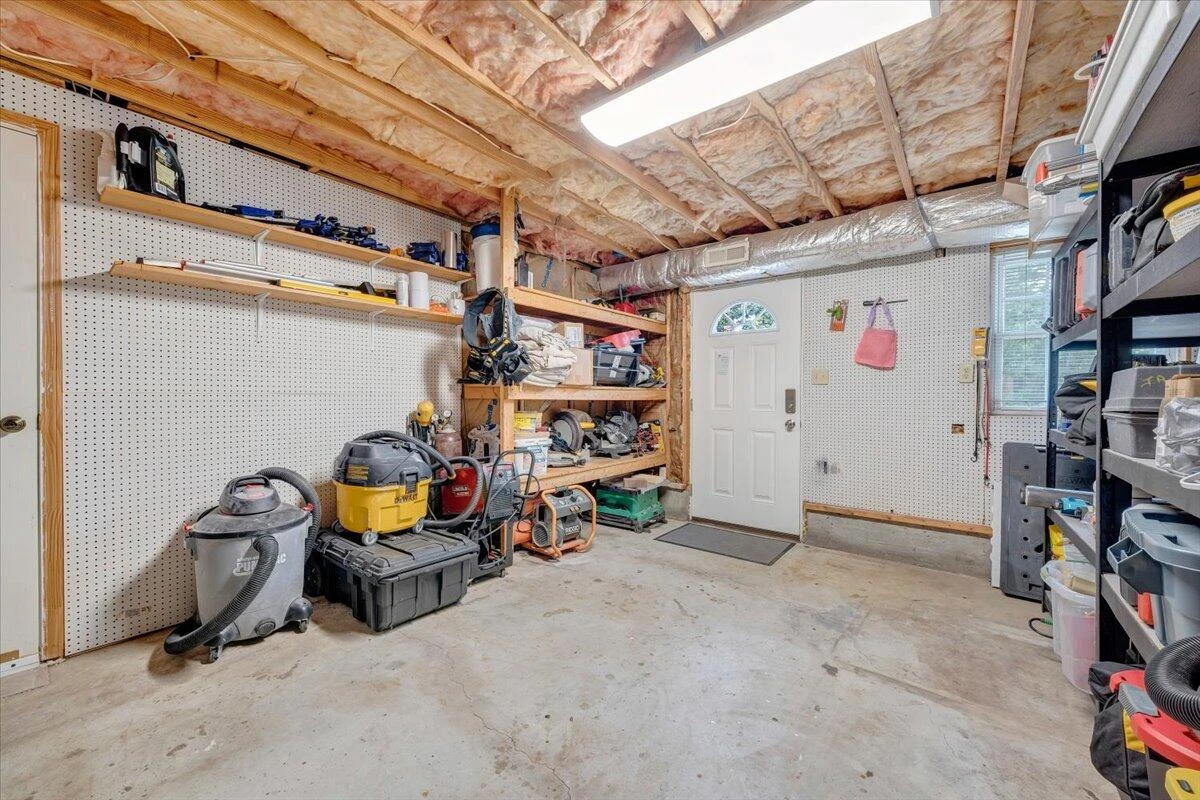 1905 Queensmill DR - Photo 58