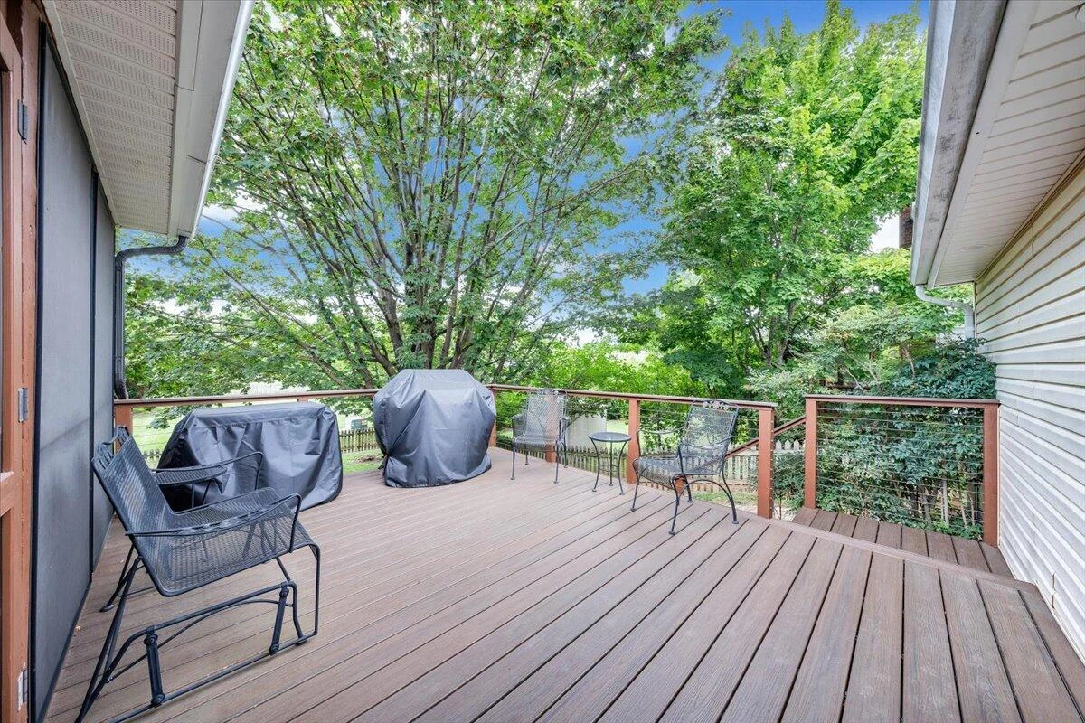 1905 Queensmill DR - Photo 63