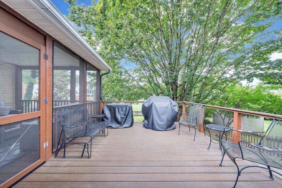 1905 Queensmill DR - Photo 64