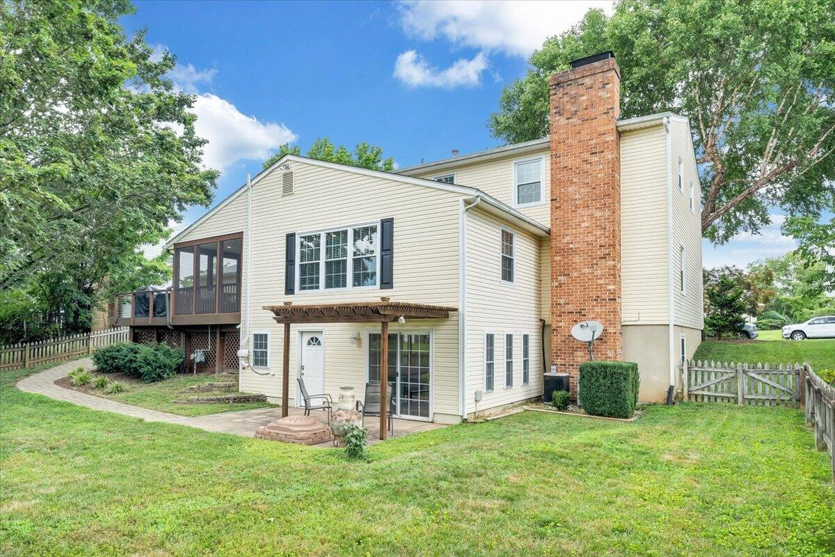 1905 Queensmill DR - Photo 73