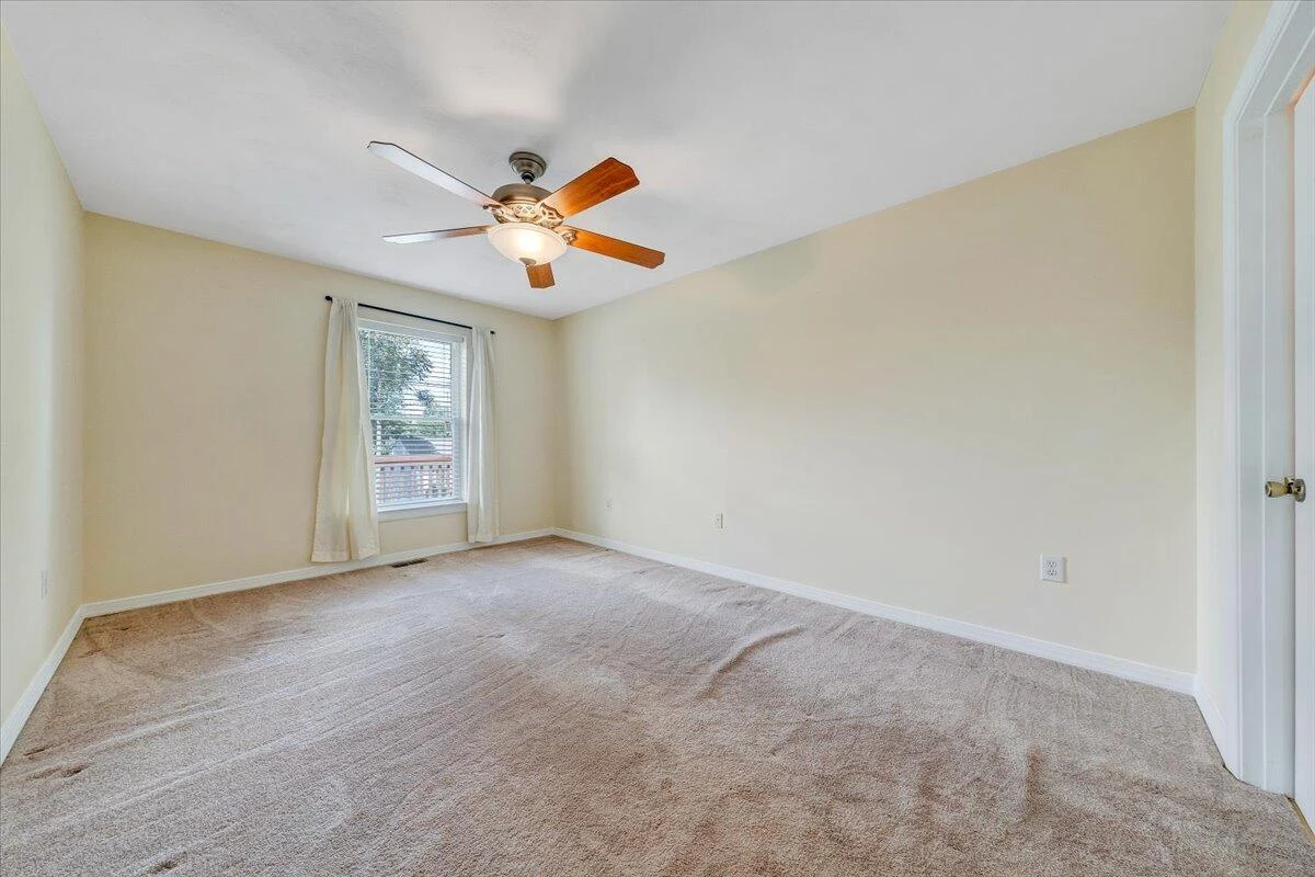 739 Riverland RD SE - Photo 15