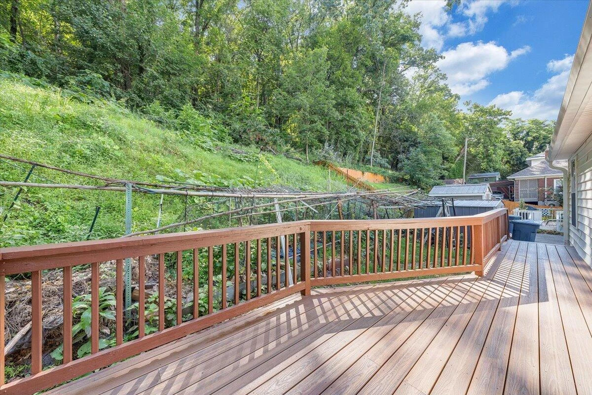 739 Riverland RD SE - Photo 24