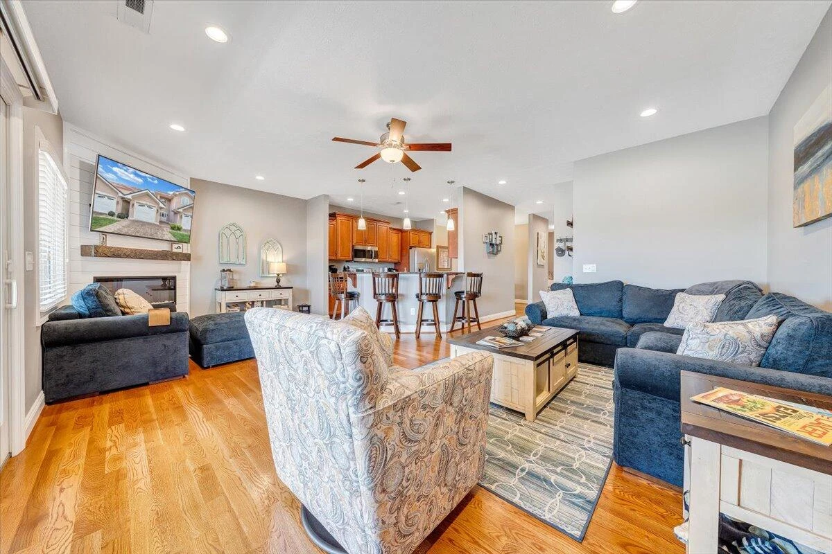 1062 Siesta Key CT - Photo 6