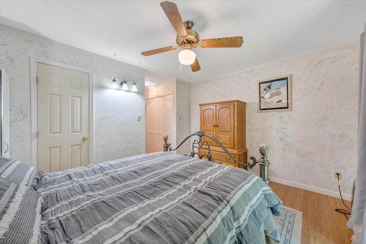 6796 Charlemont RD - Photo 27