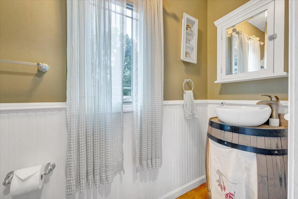 6796 Charlemont RD - Photo 38
