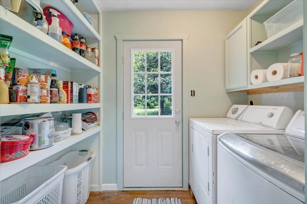 6796 Charlemont RD - Photo 47
